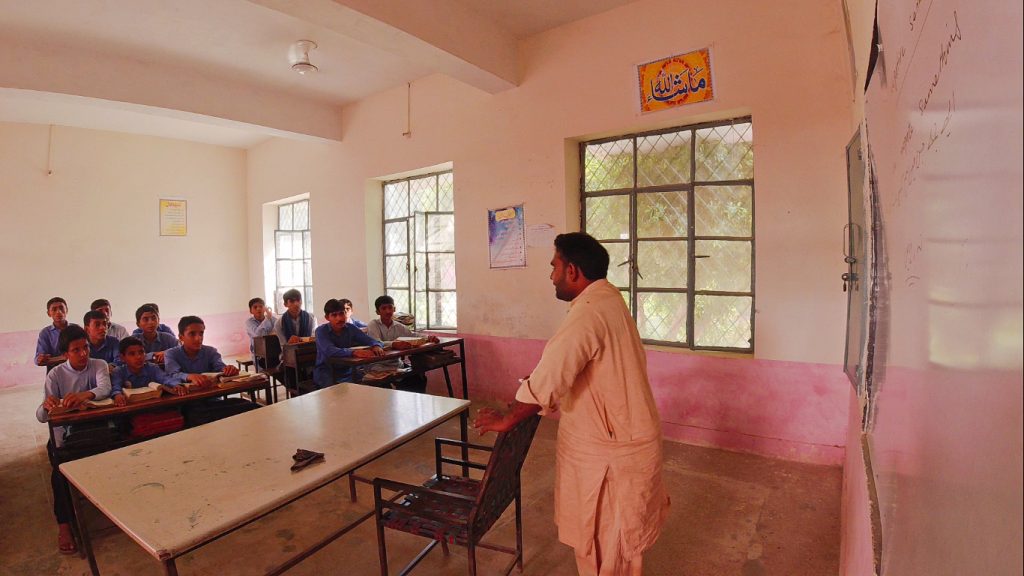 Rasolpur village, palwa down the road, rassolpur, unique village of punjab, unique village of pakistan