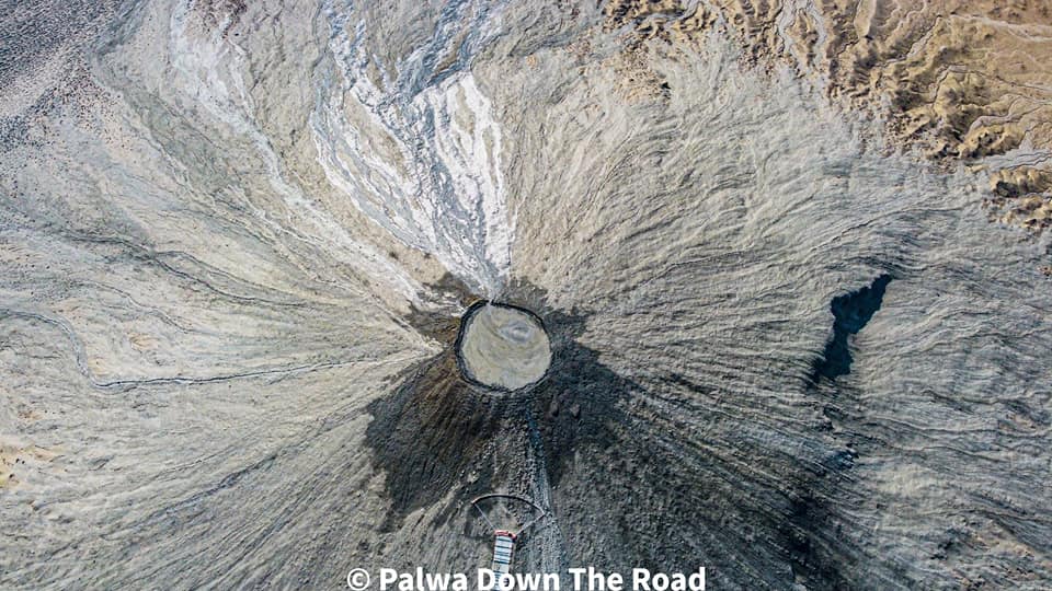 mud volcanoes of balochistan 3