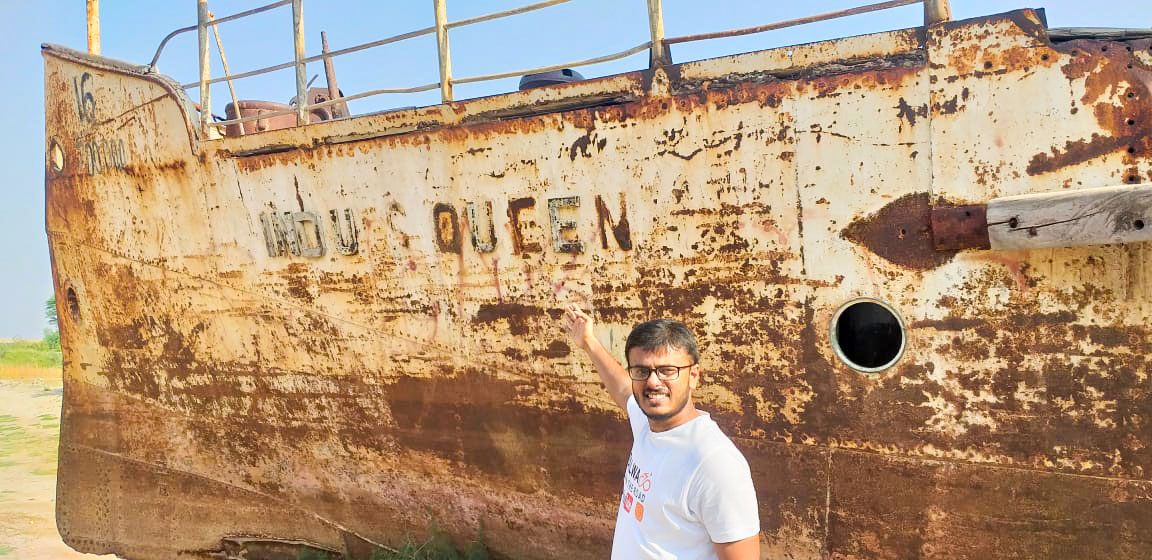 indus queen, palwa down the road